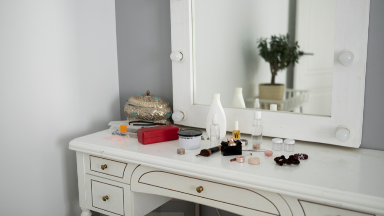 Dressing Tables That Elevate Your Room Aesthetic