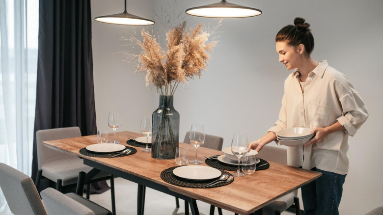 Best Materials for a Durable & Elegant Dining Table