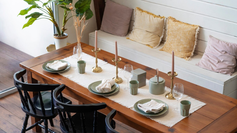 Best Dining Table Shapes for Different Room Sizes
