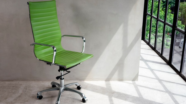 The Benefits of Adjustable Office Chairs for a Personalized Fit